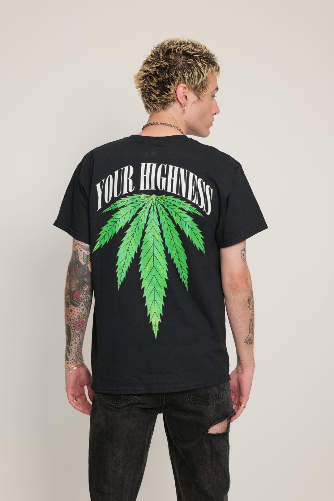 Hemp Leaf Tee Black