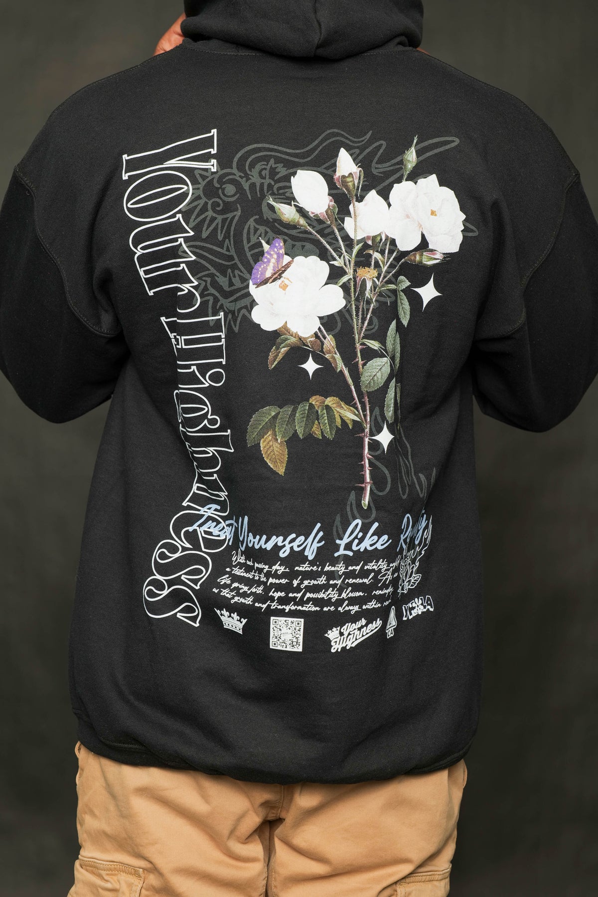 Camellia Zip Hoodie Black